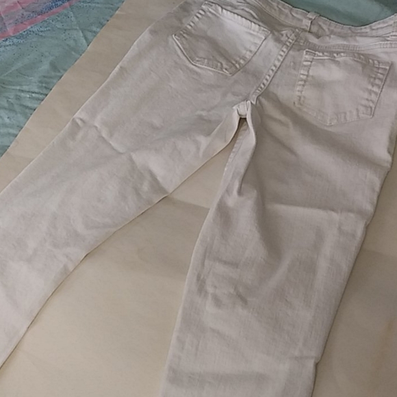 Jeans - Picture 2 of 2